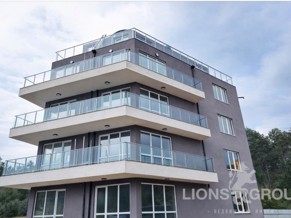 Тристаен апартамент в Варна, Аспарухово - 102 кв.м за 650 €/кв.м - Снимка #1