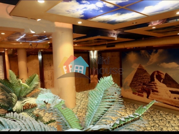 Дава се под наем Заведение в Варна, Левски - 170 кв.м за 1173 € - Снимка #1