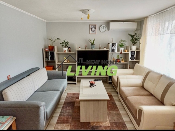 Къща в Кричим - 252 кв.м за 993 €/кв.м - Снимка #1