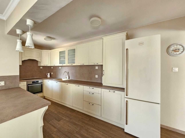 Къща в Стара Загора, Студентско градче - 90 кв.м за 2550 €/кв.м - Снимка #1