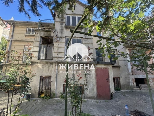 Етаж от къща в Варна, Операта - 53 кв.м за 1359 €/кв.м - Снимка #1