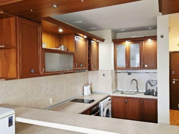 Дава се под наем Двустаен апартамент в София, Люлин 7 - 65 кв.м за 588.03 € - Снимка #1