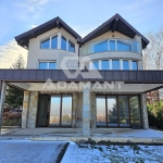 Къща в София, Драгалевци - 750 кв.м за 1600 €/кв.м - Снимка #1