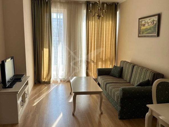 Двустаен апартамент в к.к. Слънчев бряг - 56 кв.м за 1670 €/кв.м - Снимка #1