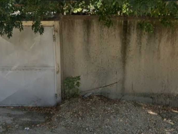 Гараж / Паркомясто в Велико Търново, Картала - 21 кв.м за 92 €/кв.м - Снимка #1