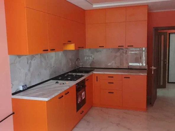 Дава се под наем Двустаен апартамент в София, Център - 56 кв.м за 433.5 € - Снимка #1