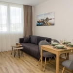 Дава се под наем Двустаен апартамент в Варна, Бриз - 60 кв.м за 612 € - Снимка #1