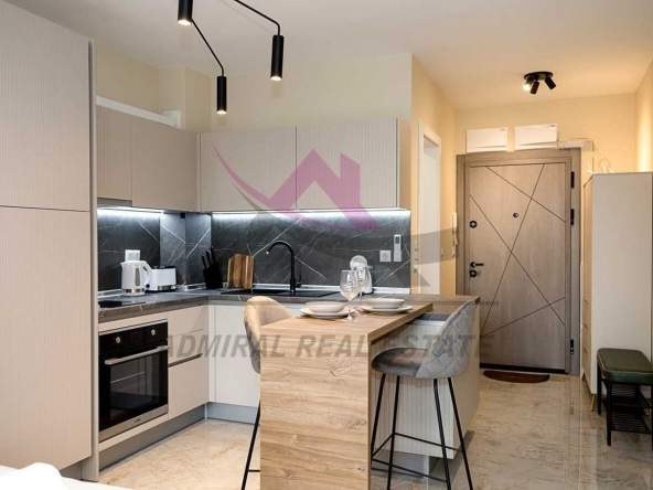 Дава се под наем Едностаен апартамент в Варна, м-т Траката - 35 кв.м за 460 € - Снимка #1