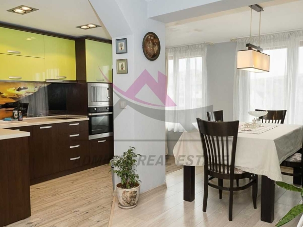 Дава се под наем Двустаен апартамент в Варна, Колхозен пазар - 56 кв.м за 500 € - Снимка #1