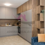 Дава се под наем Тристаен апартамент в Варна, Колхозен пазар - 80 кв.м за 715 € - Снимка #1