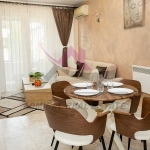 Дава се под наем Двустаен апартамент в Варна, Базар Левски - 53 кв.м за 650 € - Снимка #1