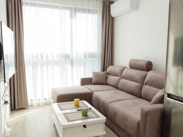 Дава се под наем Тристаен апартамент в Варна, Окръжна болница - 68 кв.м за 700 € - Снимка #1