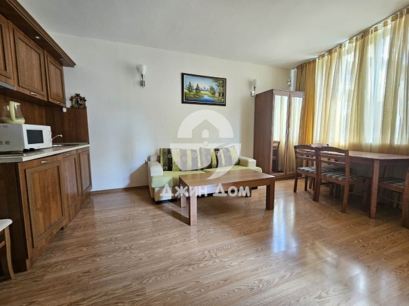 Двустаен апартамент в к.к. Слънчев бряг - 63 кв.м за 1080 €/кв.м - Снимка #1