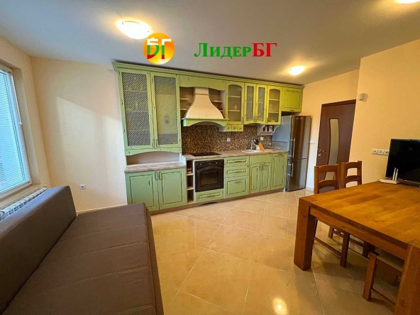 Тристаен апартамент в Поморие - 74 кв.м за 1487 €/кв.м - Снимка #1