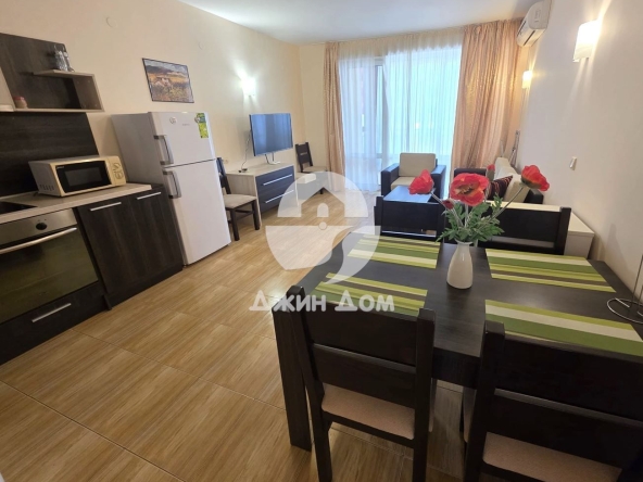Тристаен апартамент в Свети Влас - 104 кв.м за 1299 €/кв.м - Снимка #1