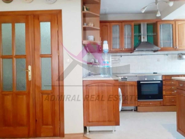 Дава се под наем Тристаен апартамент в Варна, Спортна зала - 70 кв.м за 500 € - Снимка #1