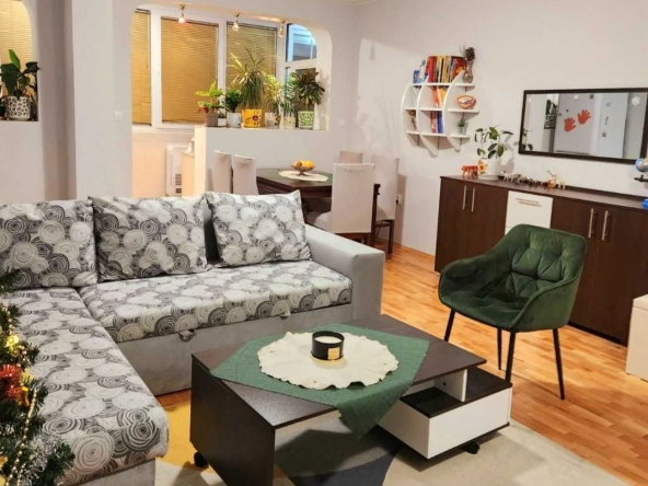 Тристаен апартамент в София, Хладилника - 96 кв.м за 3438 €/кв.м - Снимка #1