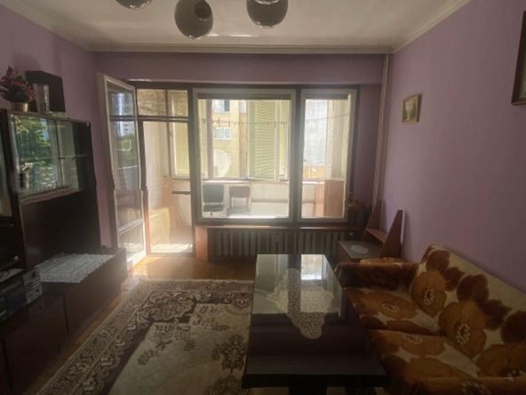 Дава се под наем Тристаен апартамент в София, Люлин 1 - 65 кв.м за 450 € - Снимка #1