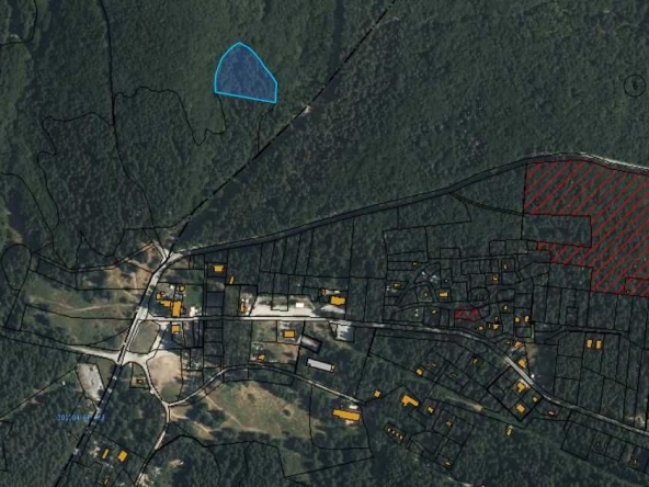 Парцел в с. Гълъбово, Област Пловдив - 4770 кв.м за 20 €/кв.м - Снимка #1