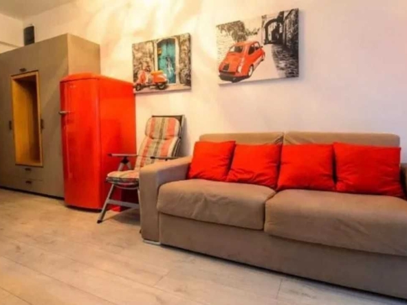 Дава се под наем Тристаен апартамент в Пловдив, Каменица 1 - 85 кв.м за 219.3 € - Снимка #1