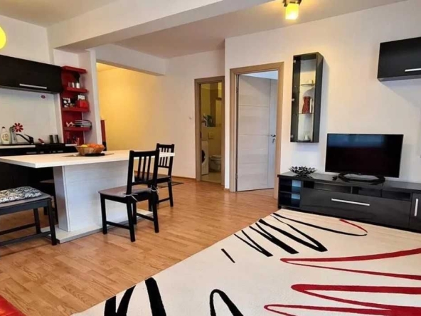 Дава се под наем Тристаен апартамент в Пловдив, Южен - 75 кв.м за 408 € - Снимка #1