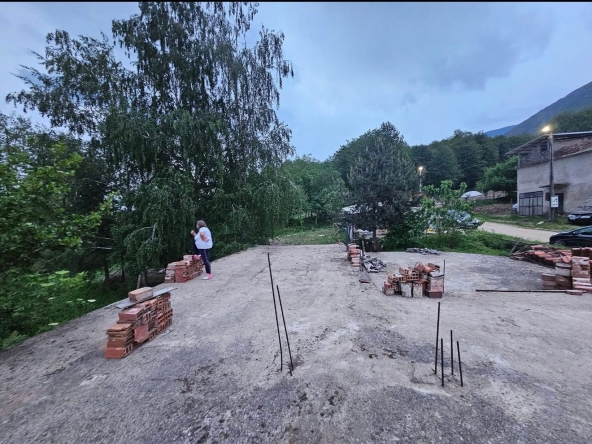 Парцел в с. Габрене, Област Благоевград - 3200 кв.м за 16 €/кв.м - Снимка #1