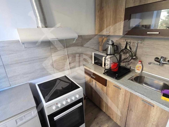 Дава се под наем Двустаен апартамент в Варна, Център - 55 кв.м за 450 € - Снимка #1