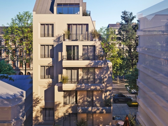 Двустаен апартамент в Варна, Център - 62 кв.м за 2039 €/кв.м - Снимка #1