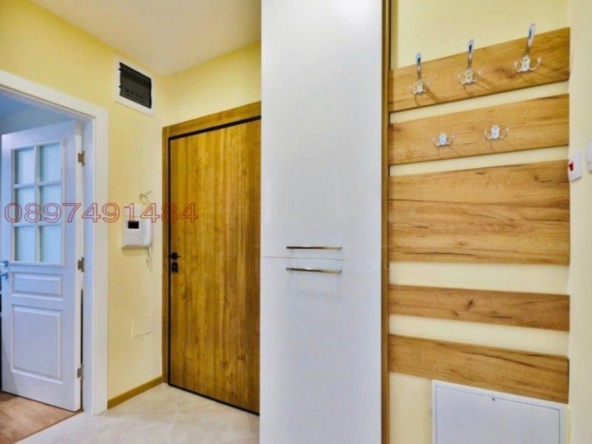 Двустаен апартамент в София, Кръстова вада - 67 кв.м за 1781 €/кв.м - Снимка #1