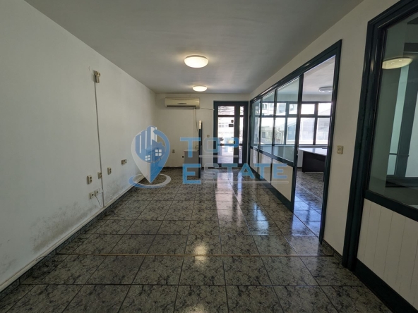 Многостаен апартамент в Велико Търново, Център - 125 кв.м за 1280 €/кв.м - Снимка #1