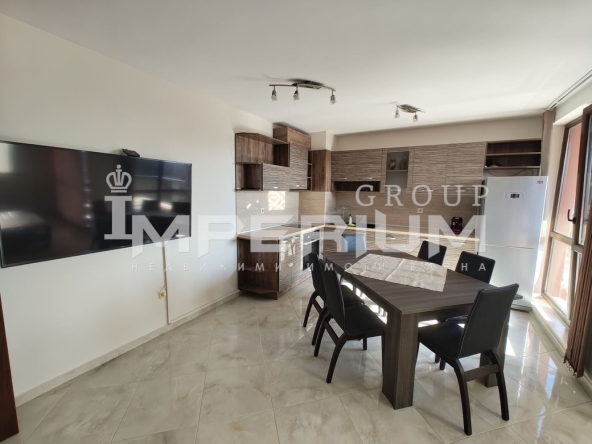 Дава се под наем Тристаен апартамент в к.к. Св.Св. Константин и Елена - 95 кв.м за 816 € - Снимка #1