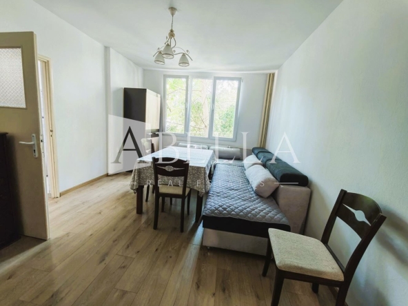 Дава се под наем Двустаен апартамент в София, Гоце Делчев - 58 кв.м за 612 € - Снимка #1