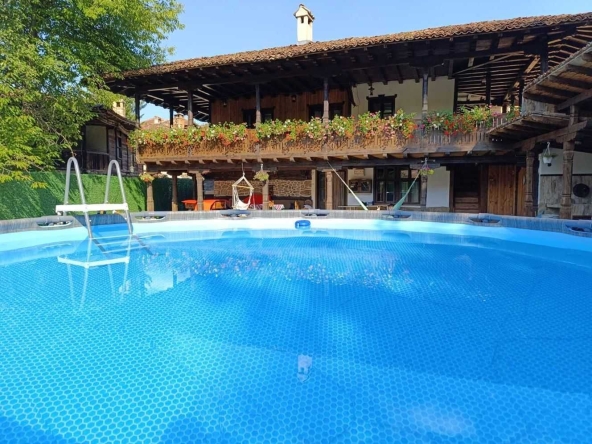 Къща в Елена - 240 кв.м за 1246 €/кв.м - Снимка #1