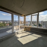 Тристаен апартамент в Варна, Колхозен пазар - 103 кв.м за 1738 €/кв.м - Снимка #1