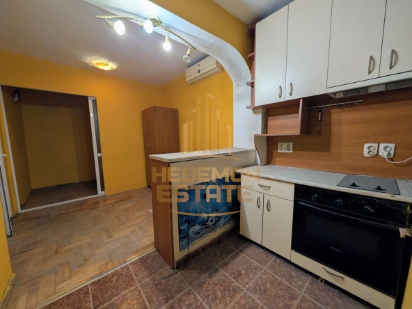 Многостаен апартамент в Варна, Конфуто - 105 кв.м за 1924 €/кв.м - Снимка #1