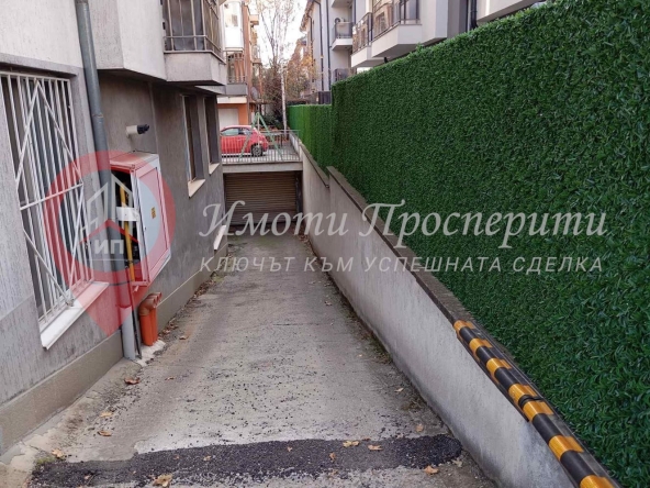 Гараж / Паркомясто в София, Павлово - 18 кв.м за 1223 €/кв.м - Снимка #1