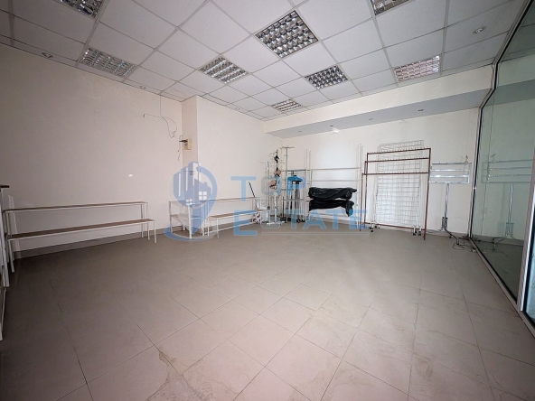 Магазин в Велико Търново, Център - 38 кв.м за 510 €/кв.м - Снимка #1