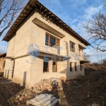 Къща в с. Камен, Област Велико Търново - 200 кв.м за 217 €/кв.м - Снимка #1