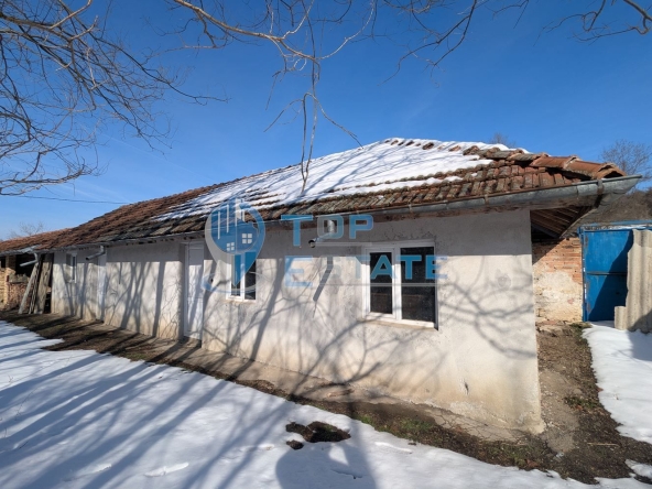 Промишлена сграда в Борово - 232 кв.м за 60 €/кв.м - Снимка #1