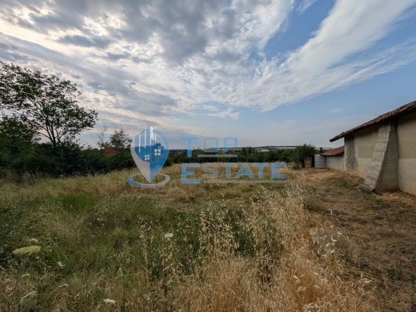 Парцел в с. Сушица, Област Велико Търново - 700 кв.м за 2 €/кв.м - Снимка #1