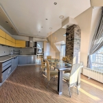 Четиристаен апартамент в Варна, Колхозен пазар - 180 кв.м за 859 €/кв.м - Снимка #1