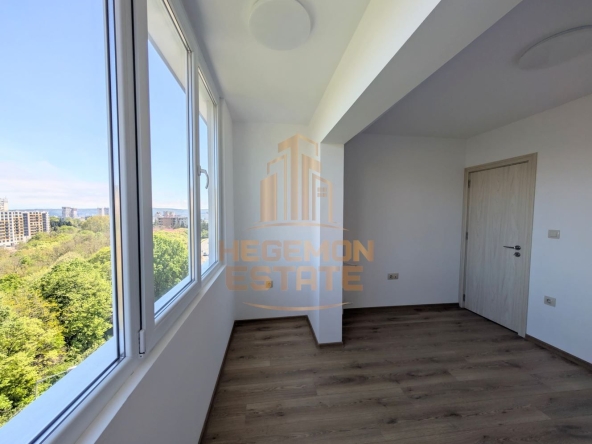 Двустаен апартамент в Варна, Младост 1 - 40 кв.м за 1465 €/кв.м - Снимка #1