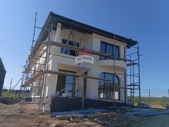 Къща в с. Кичево, Област Варна - 146 кв.м за 1357 €/кв.м - Снимка #1