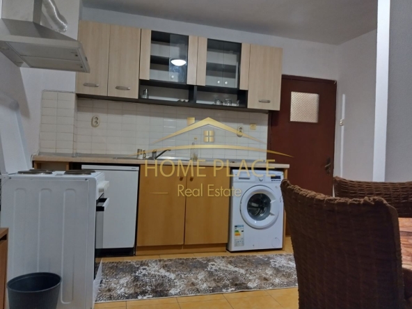 Дава се под наем Четиристаен апартамент в Варна, Колхозен пазар - 80 кв.м за 459 € - Снимка #1