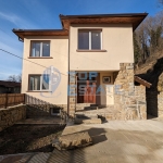 Къща в Плачковци - 160 кв.м за 563 €/кв.м - Снимка #1