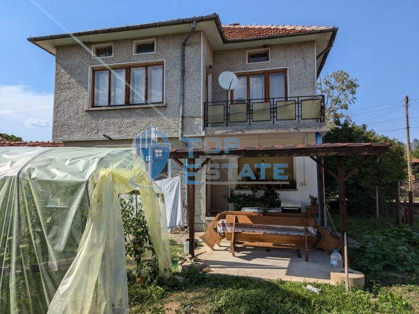 Къща в с. Яворец, Област Габрово - 160 кв.м за 448 €/кв.м - Снимка #1