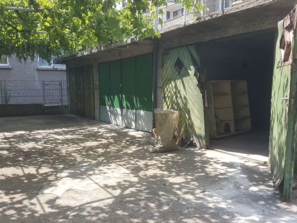 Гараж / Паркомясто в Велико Търново, Асенов - 23 кв.м за 710 €/кв.м - Снимка #1