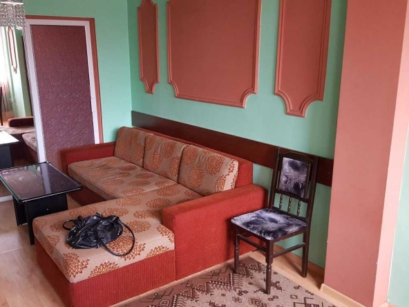 Дава се под наем Тристаен апартамент в София, Връбница 1 - 100 кв.м за 499 € - Снимка #1