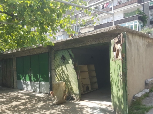 Гараж / Паркомясто в Килифарево - 23 кв.м за 821 €/кв.м - Снимка #1