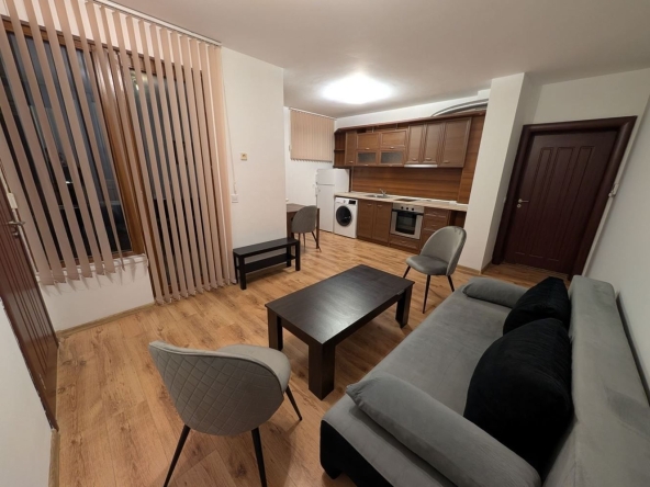Дава се под наем Тристаен апартамент в София, Бояна - 72 кв.м за 697.17 € - Снимка #1